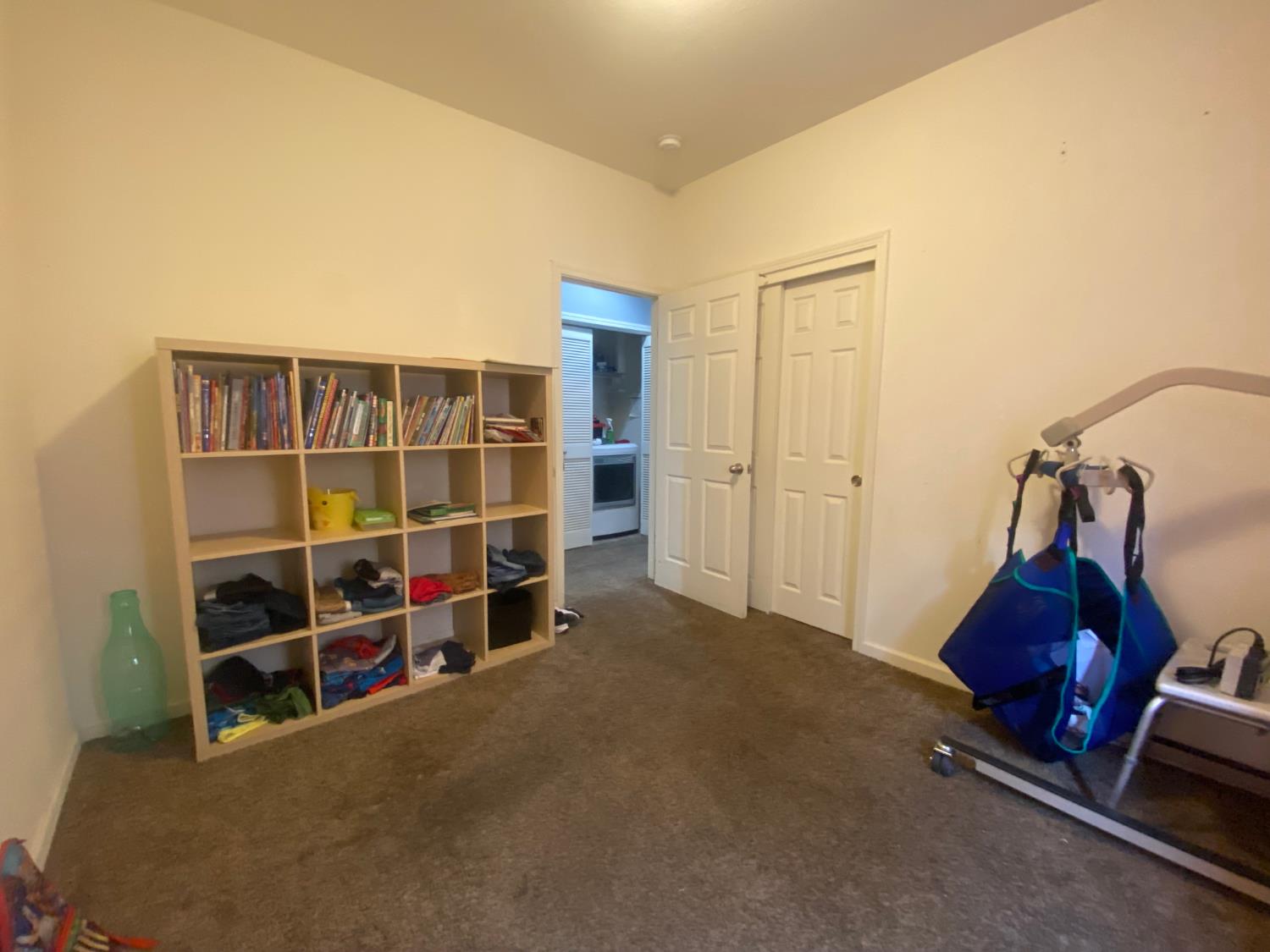 260 N 3Rd St, Orange Cove, CA 93646