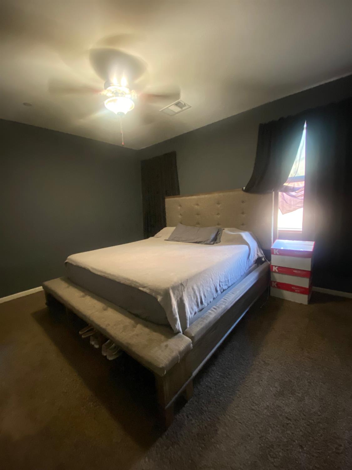 260 N 3Rd St, Orange Cove, CA 93646