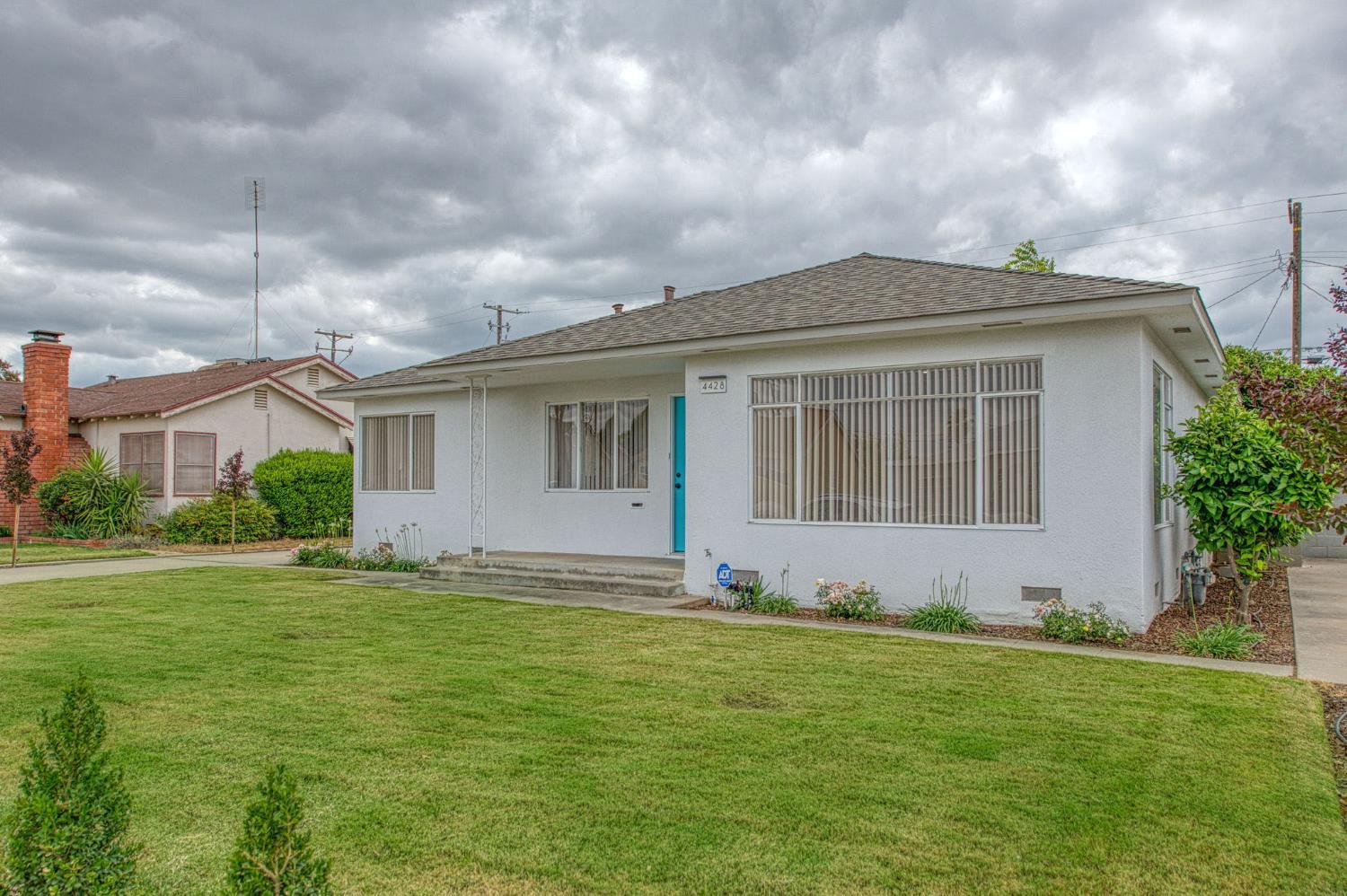 4428 E Lyell Ave, Fresno, CA 93702