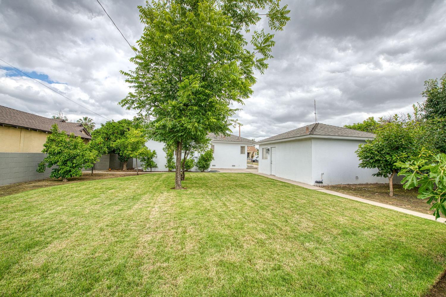 4428 E Lyell Ave, Fresno, CA 93702