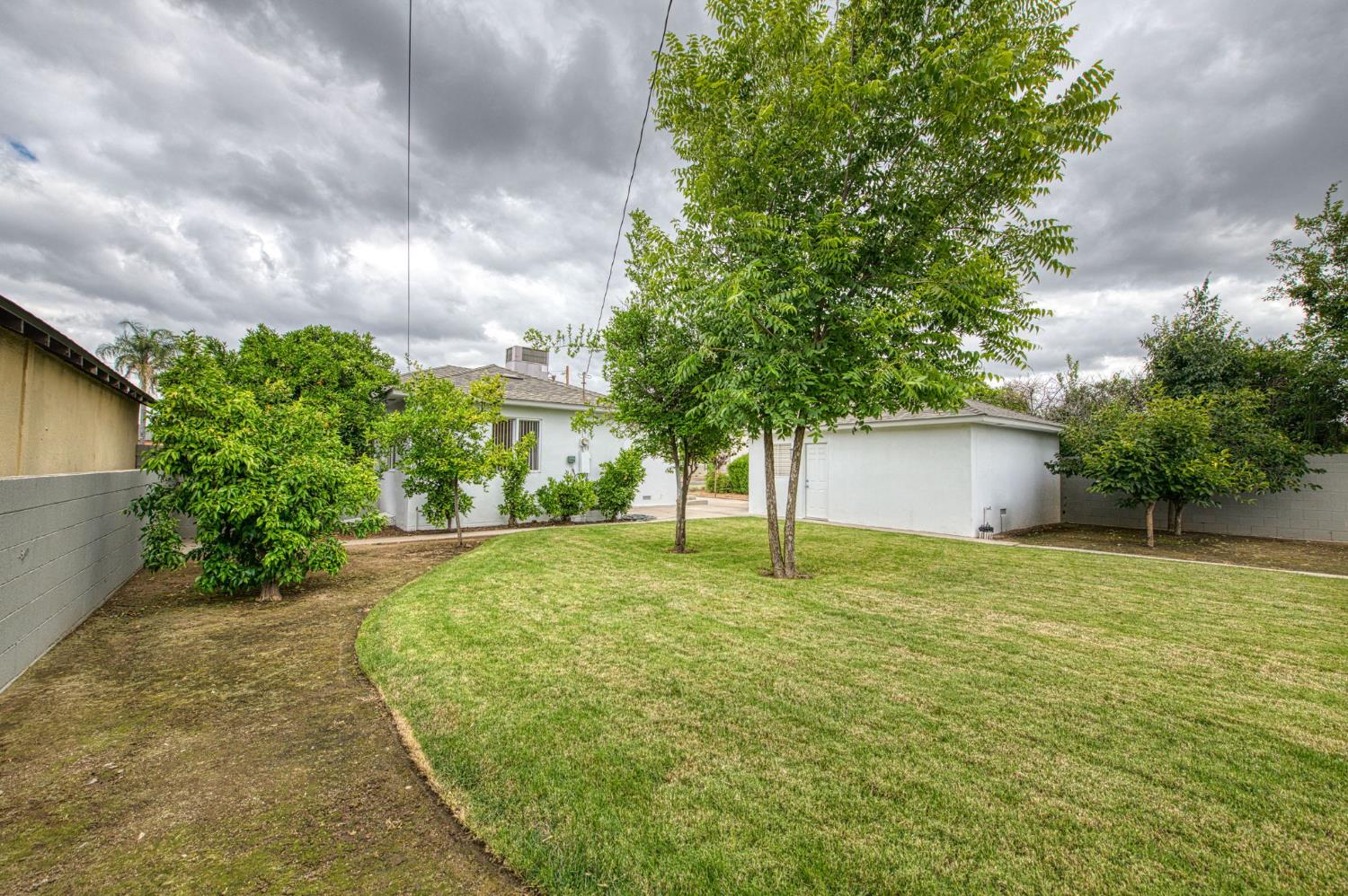 4428 E Lyell Ave, Fresno, CA 93702