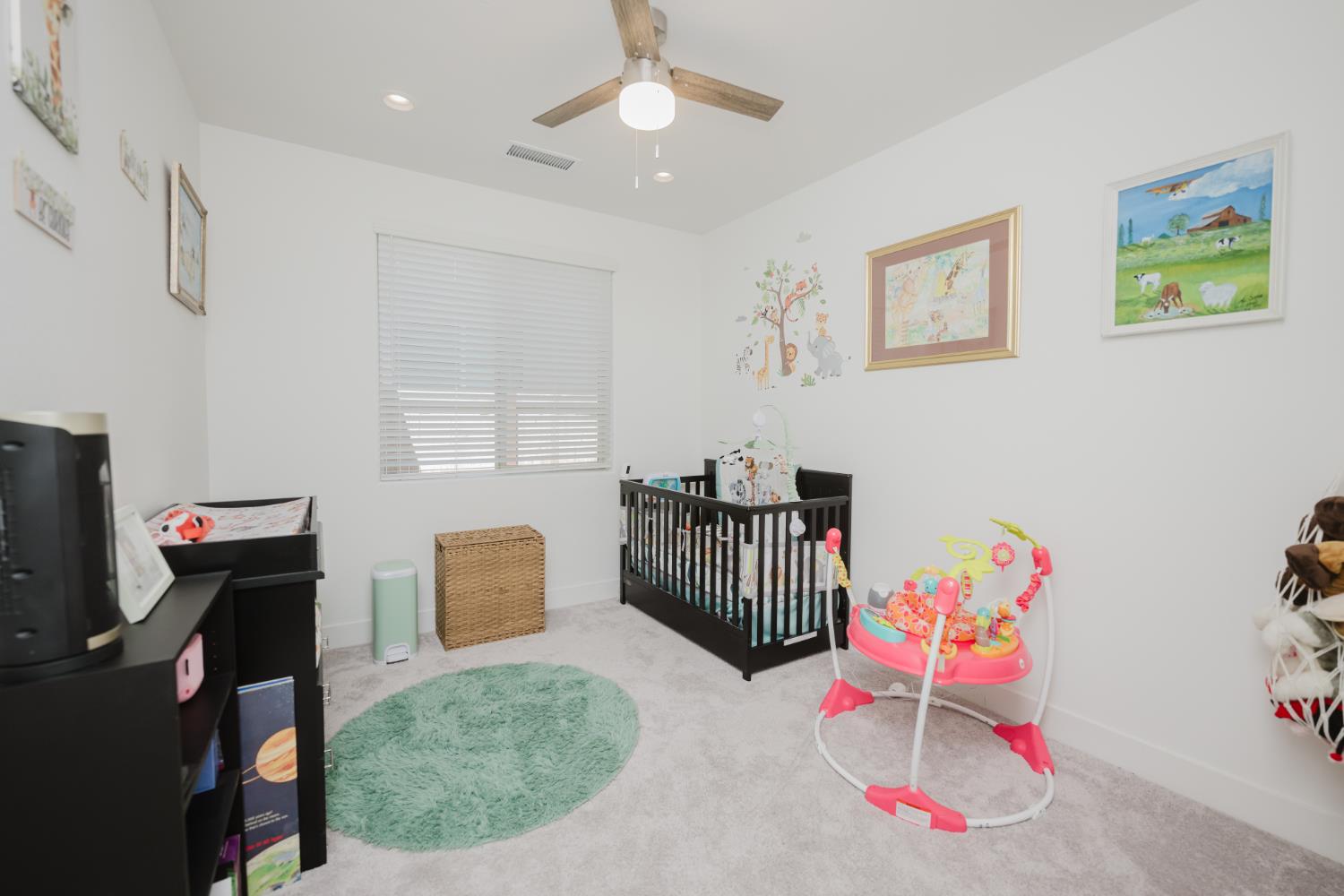 4285 Monarch Place, Madera, CA 93636