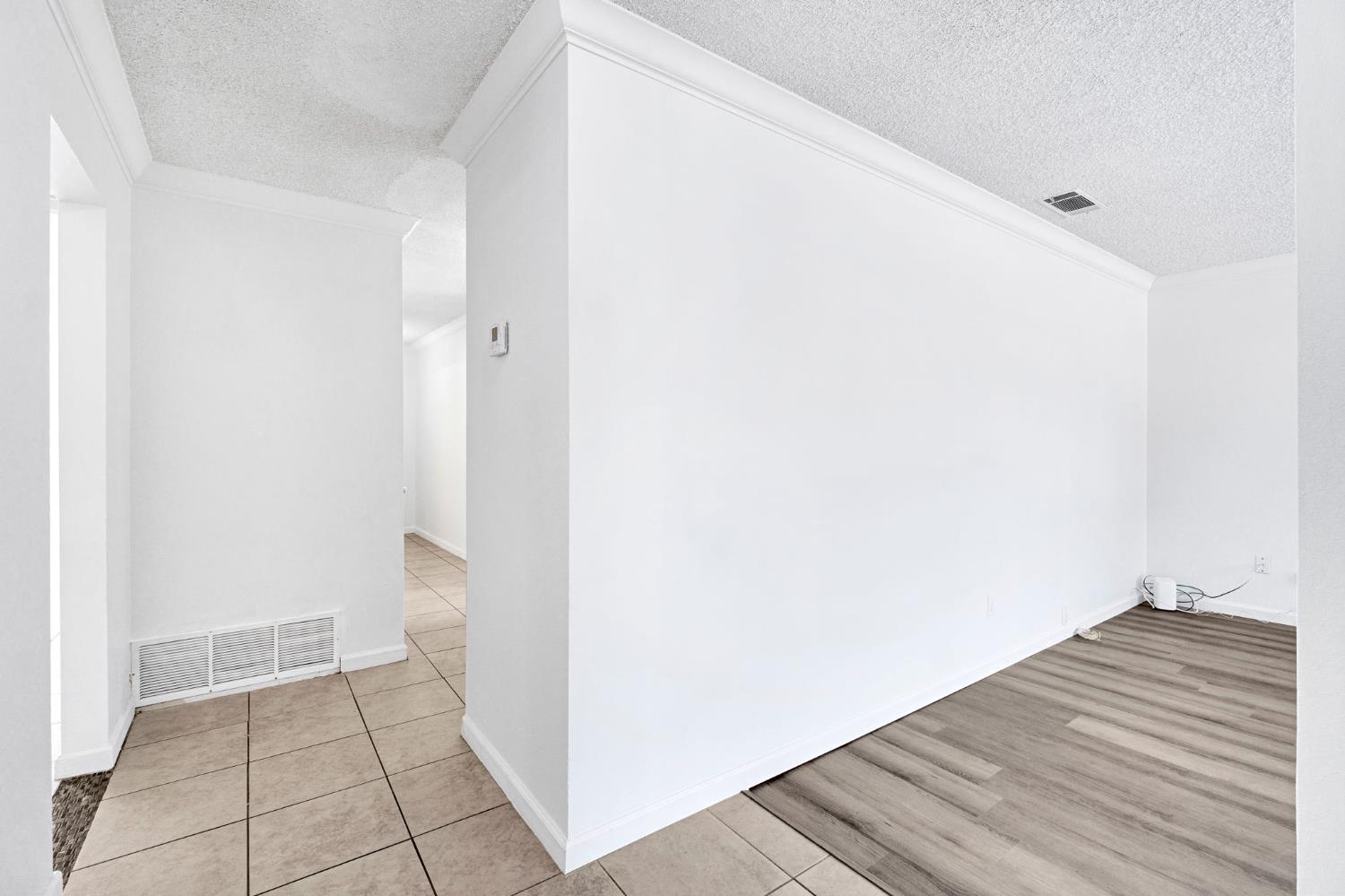 4897 E Platt Ave, Fresno, CA 93727