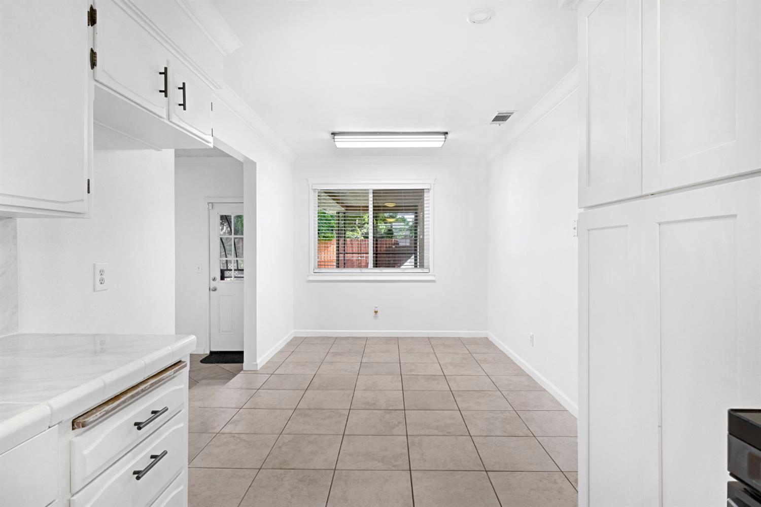 4897 E Platt Ave, Fresno, CA 93727