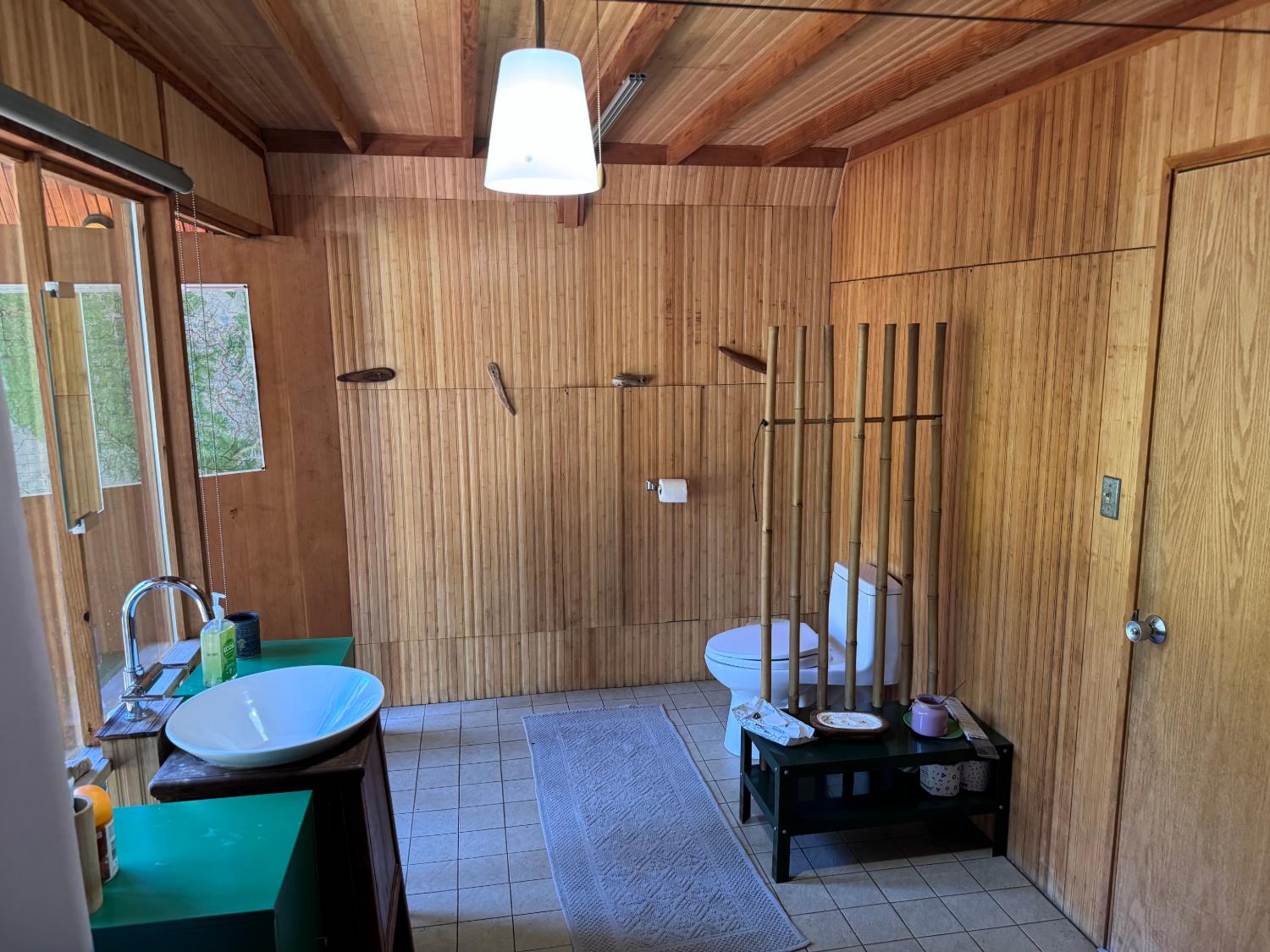 10 Beasore Rd, Bass Lake, CA 93604
