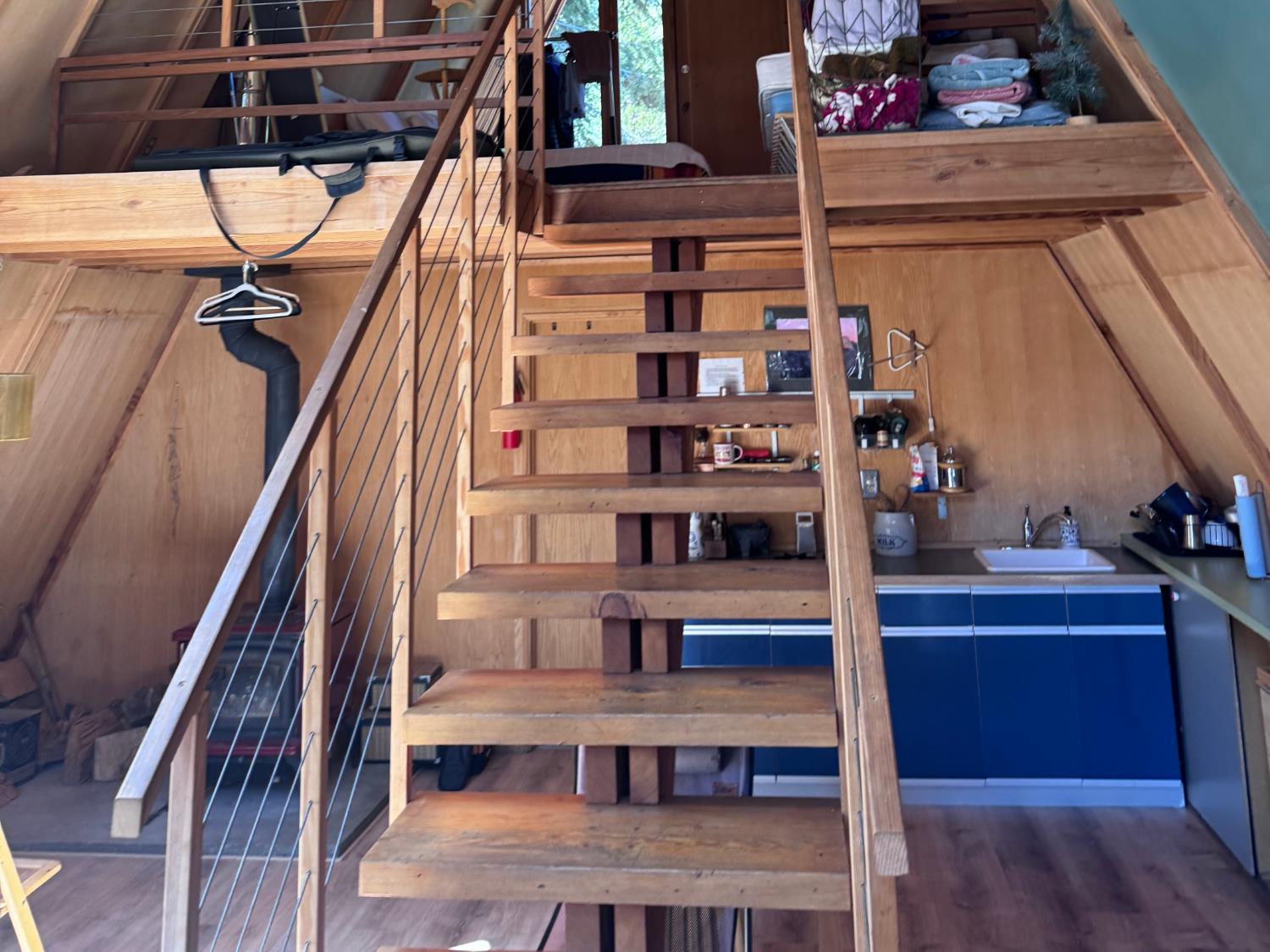 10 Beasore Rd, Bass Lake, CA 93604