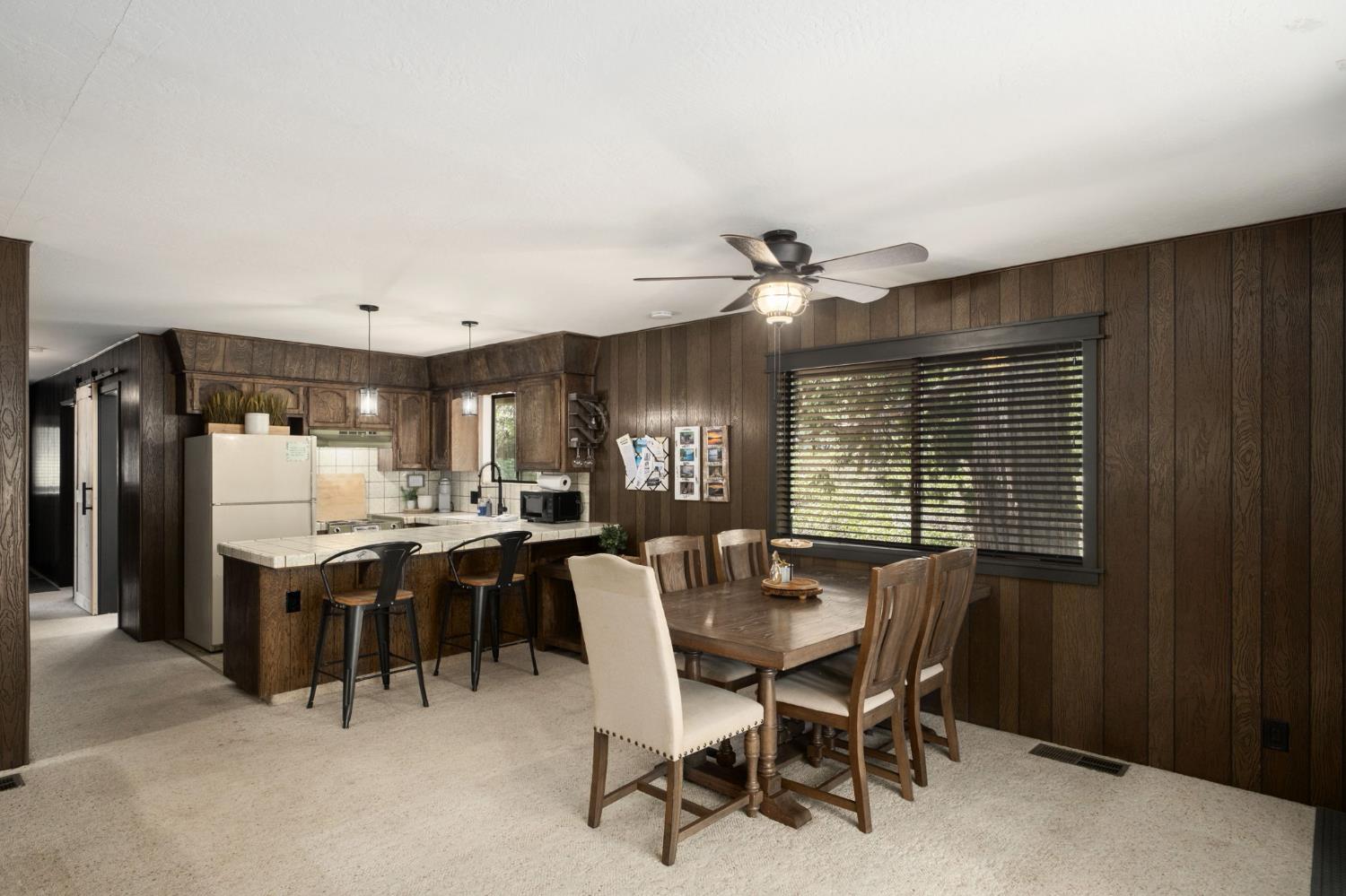 42488 Rock Ledge Rd, Shaver Lake, CA 93664
