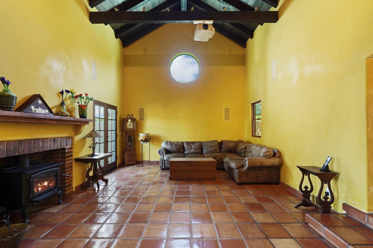 115 S Avena Ave, Lodi, CA 95240