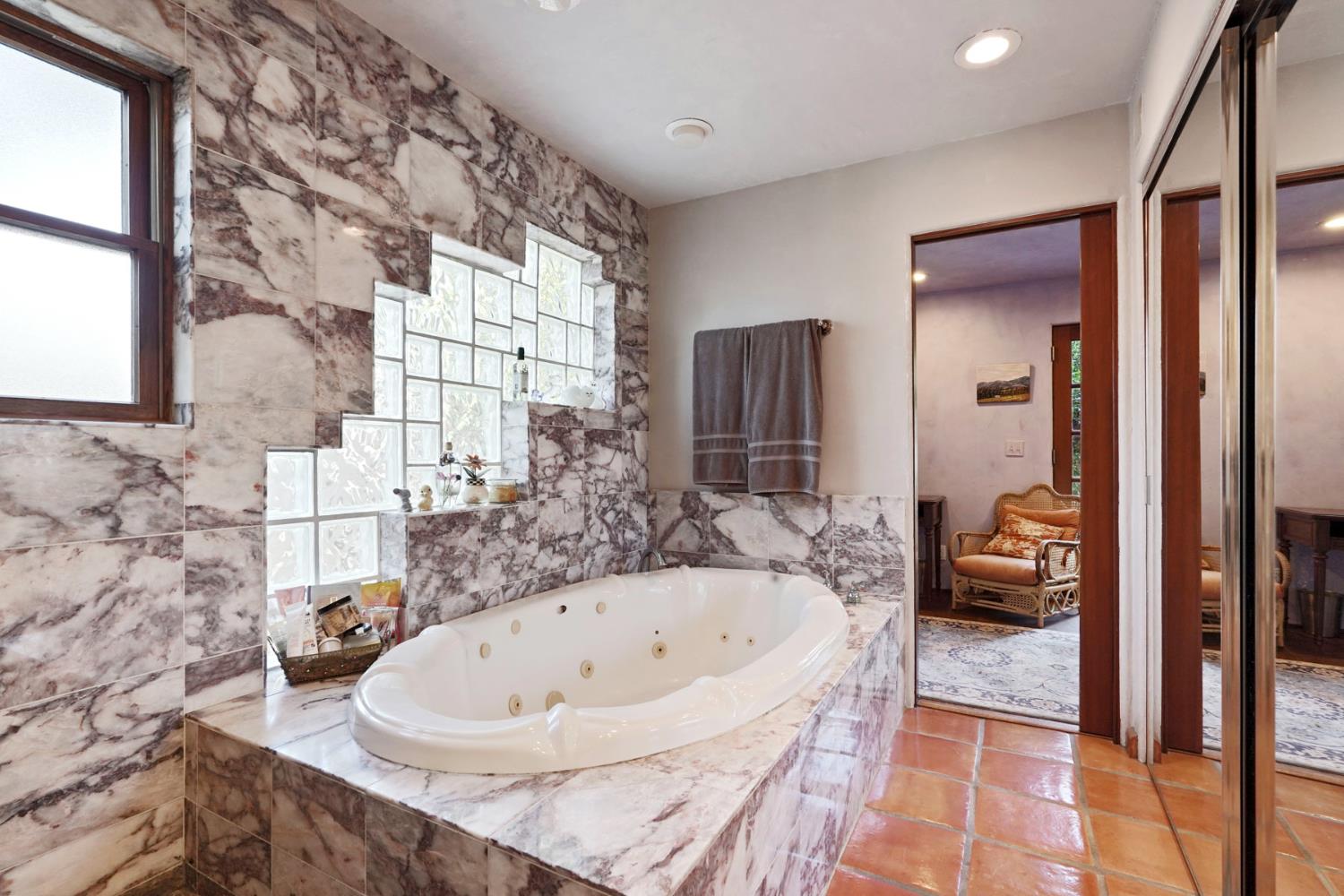 115 S Avena Ave, Lodi, CA 95240