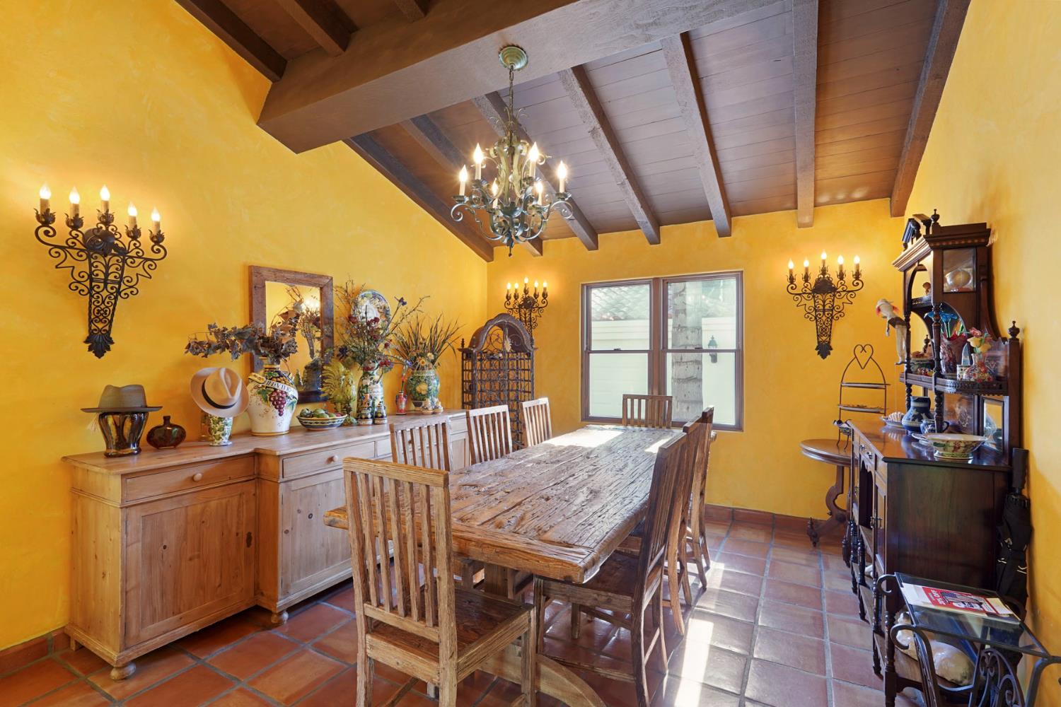 115 S Avena Ave, Lodi, CA 95240
