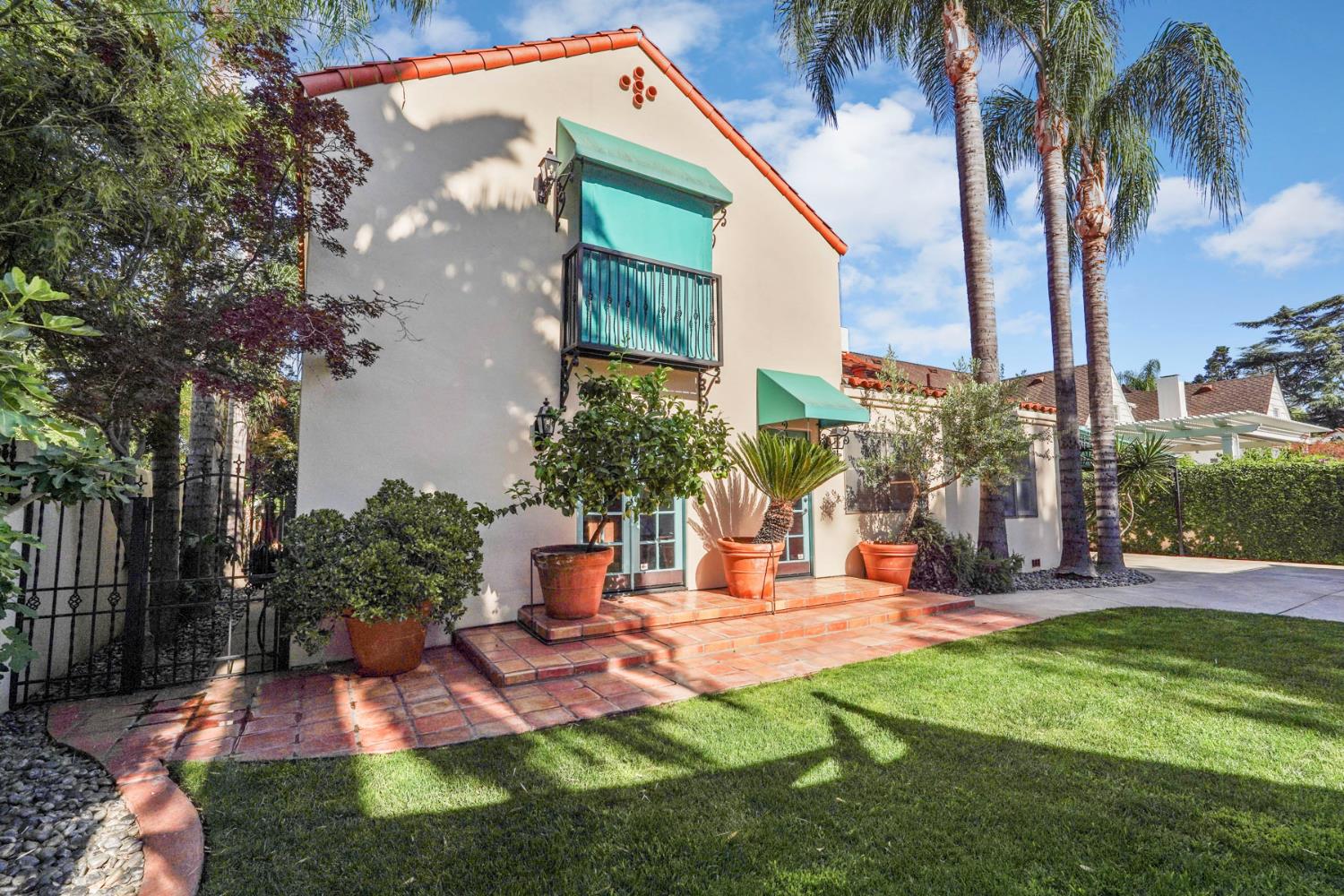 115 S Avena Ave, Lodi, CA 95240