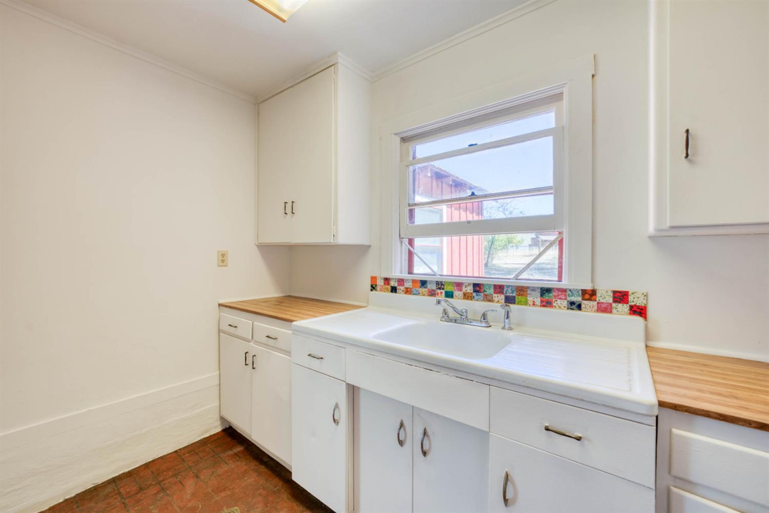 31913 Auberry Road, Auberry, CA 93602