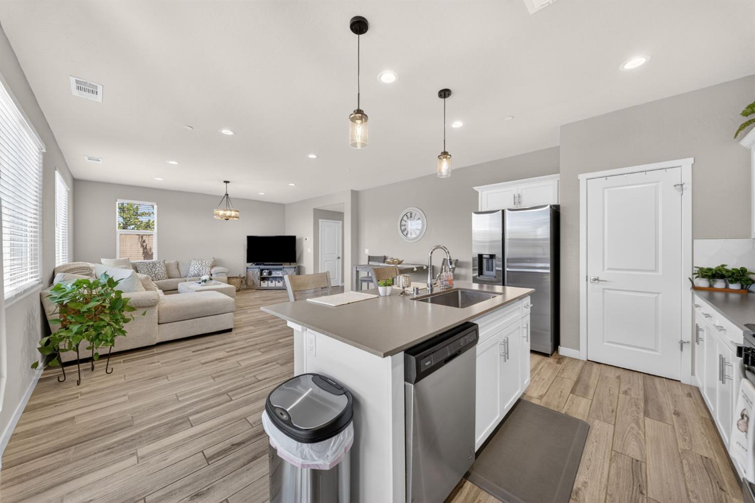 4219 N Reed Ave, Fresno, CA 93723