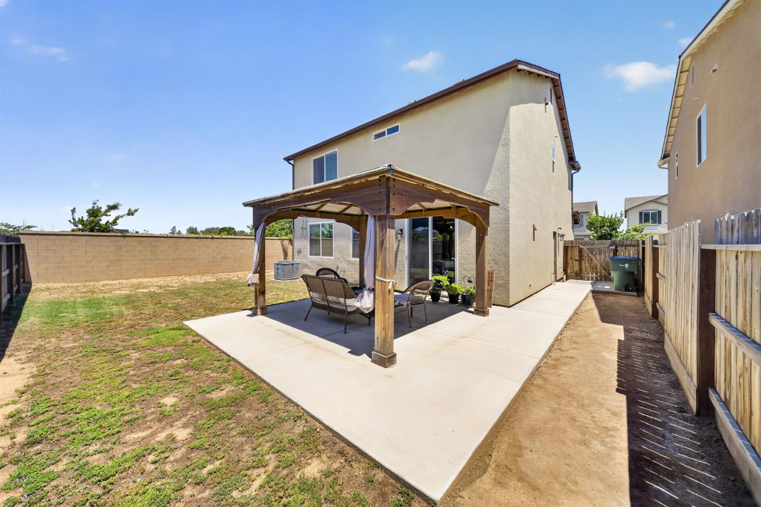 4219 N Reed Ave, Fresno, CA 93723