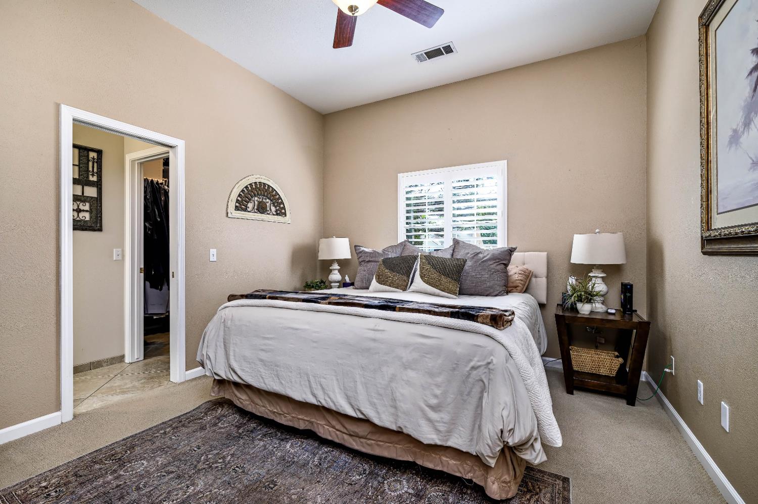 474 Euclid Cir, Dinuba, CA 93618