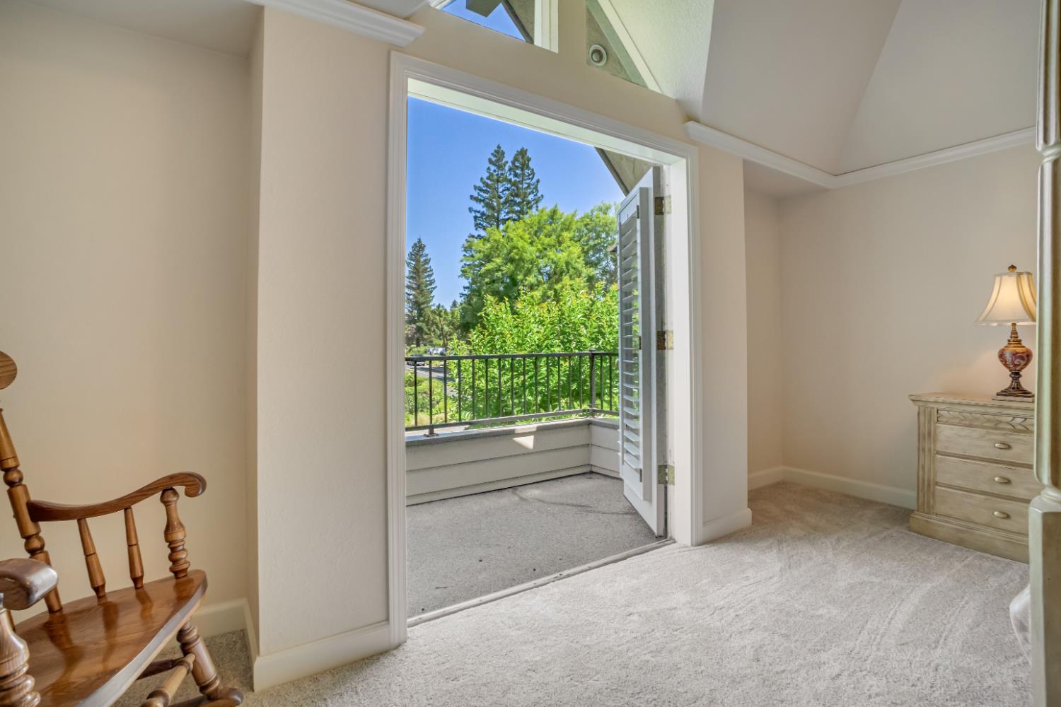2857 W Cromwell Ave, Fresno, CA 93711