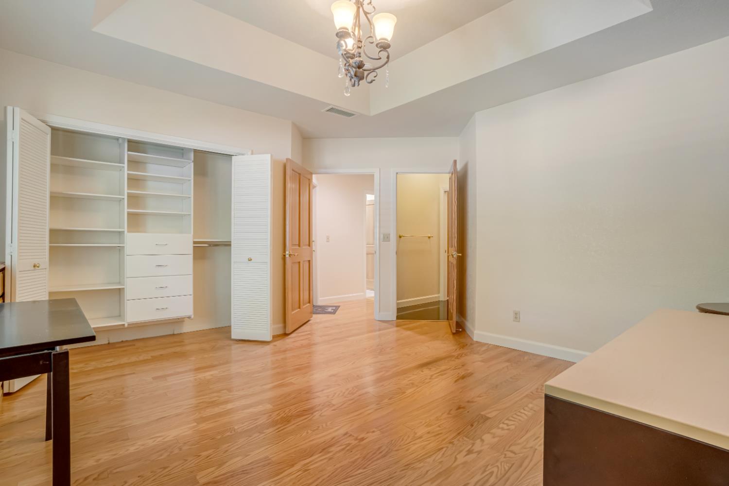 2857 W Cromwell Ave, Fresno, CA 93711