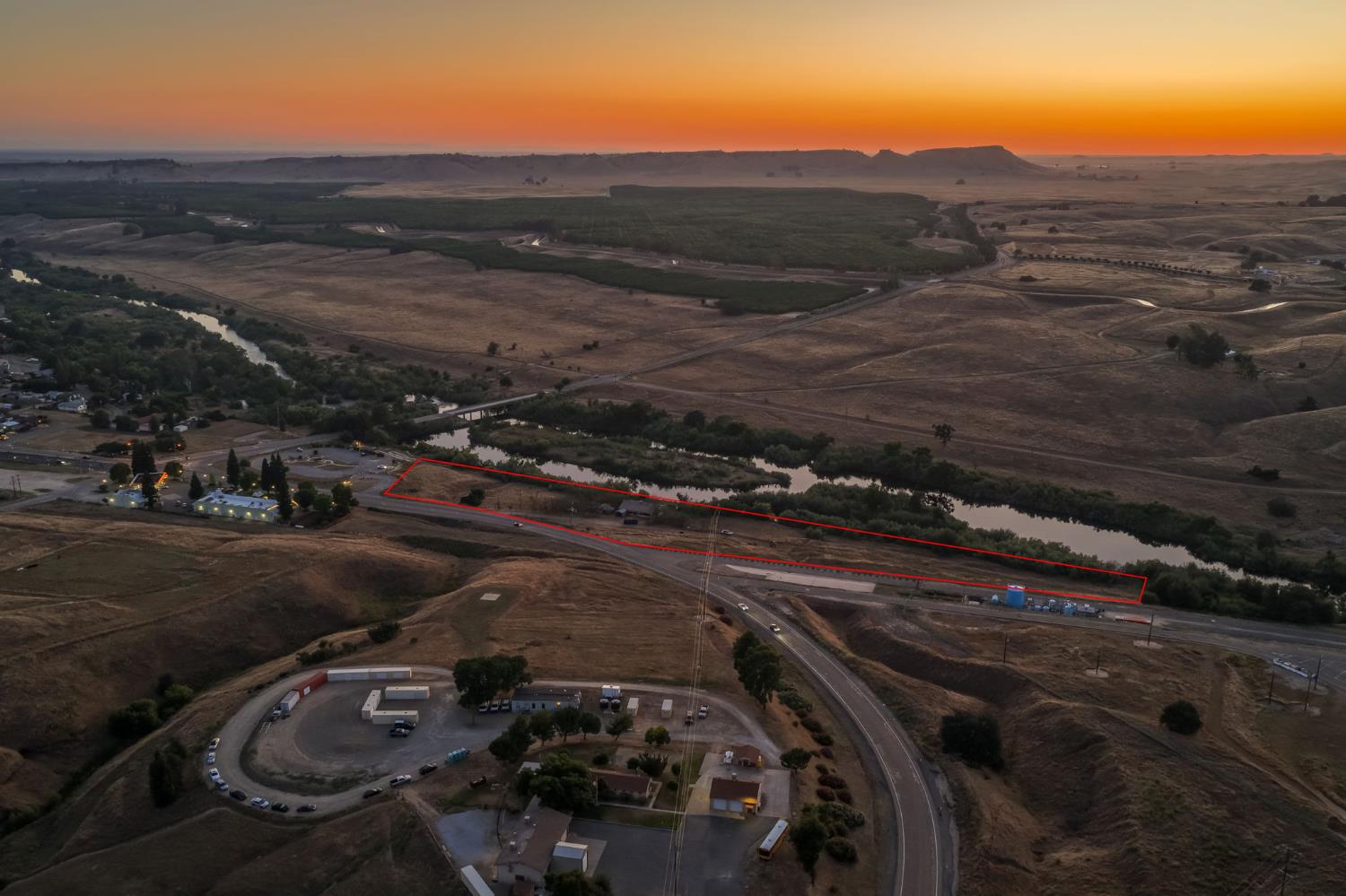 17839 N Friant Rd, Friant, CA 93626