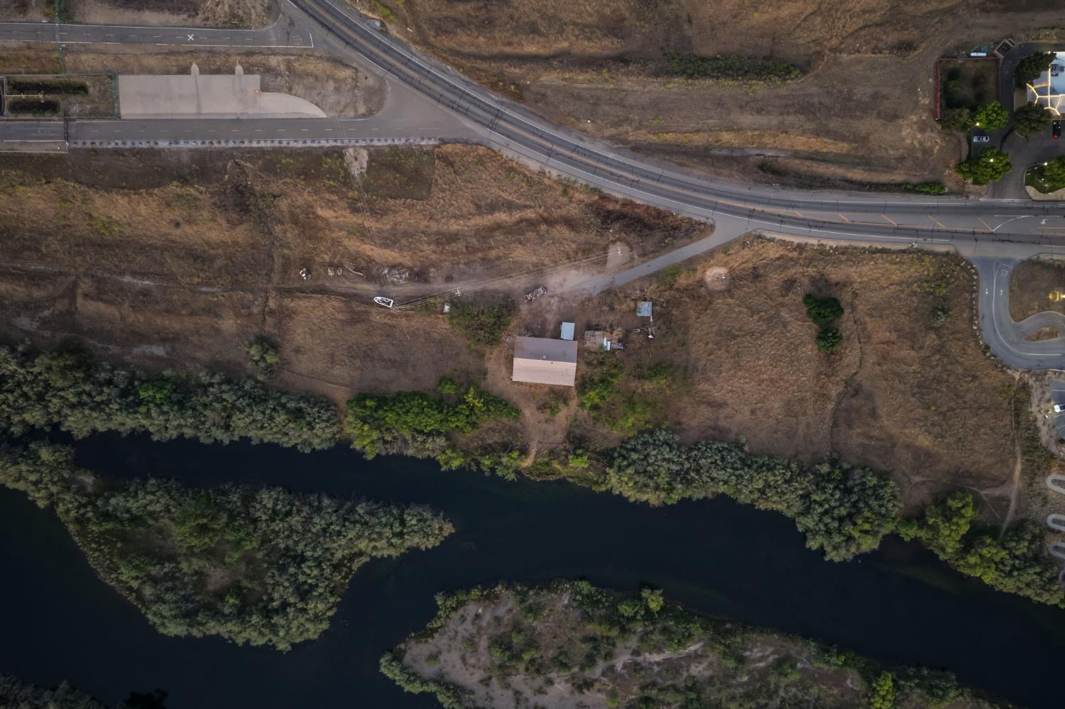 17839 N Friant Rd, Friant, CA 93626