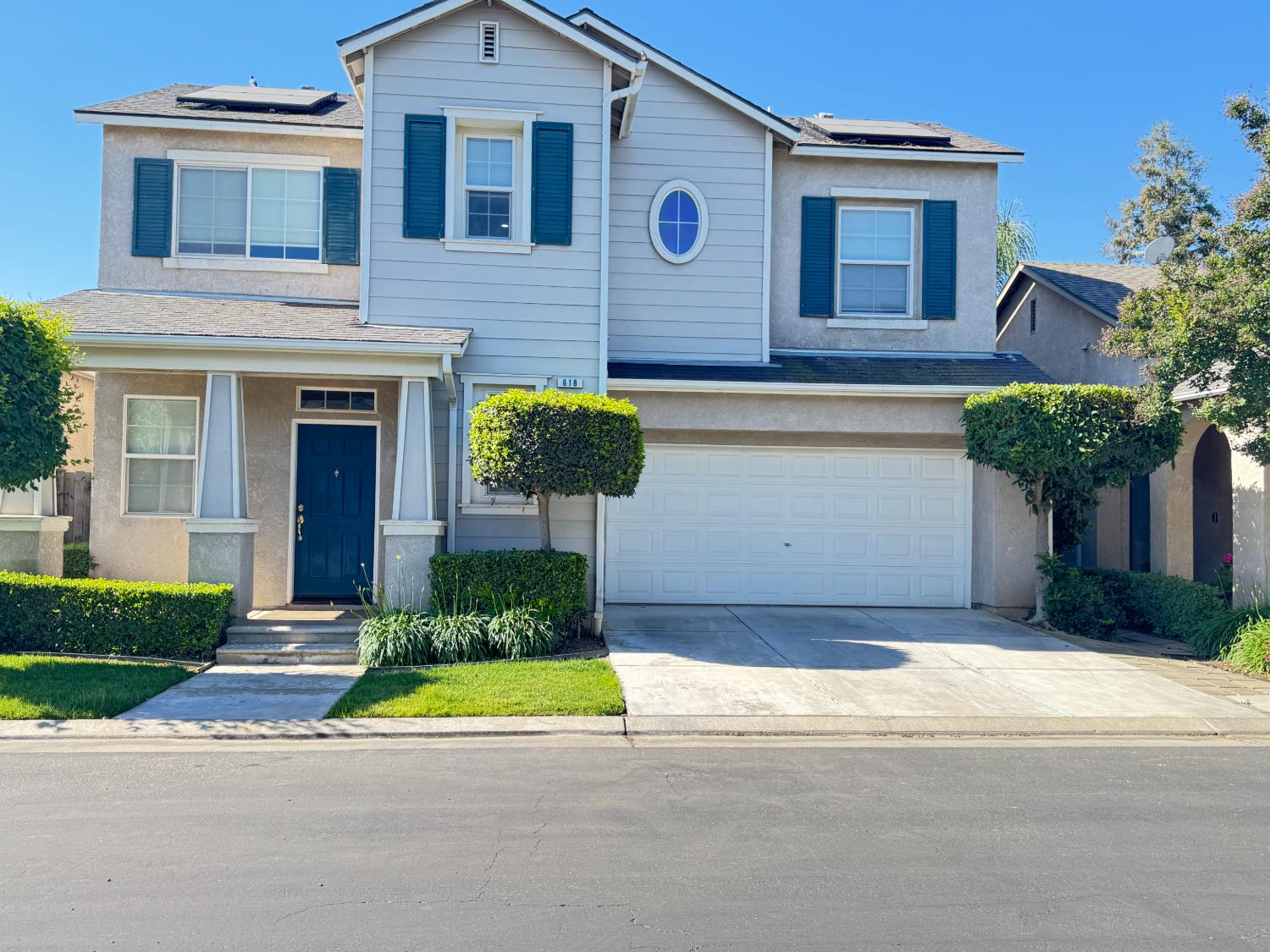 618 W Madrid Ln, Clovis, CA 93619
