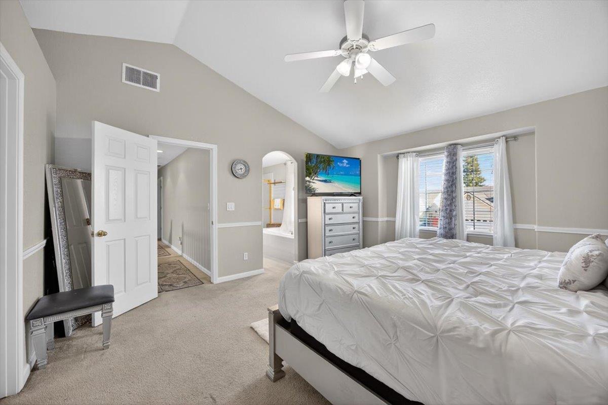4122 W Fender Ave, Fresno, CA 93722