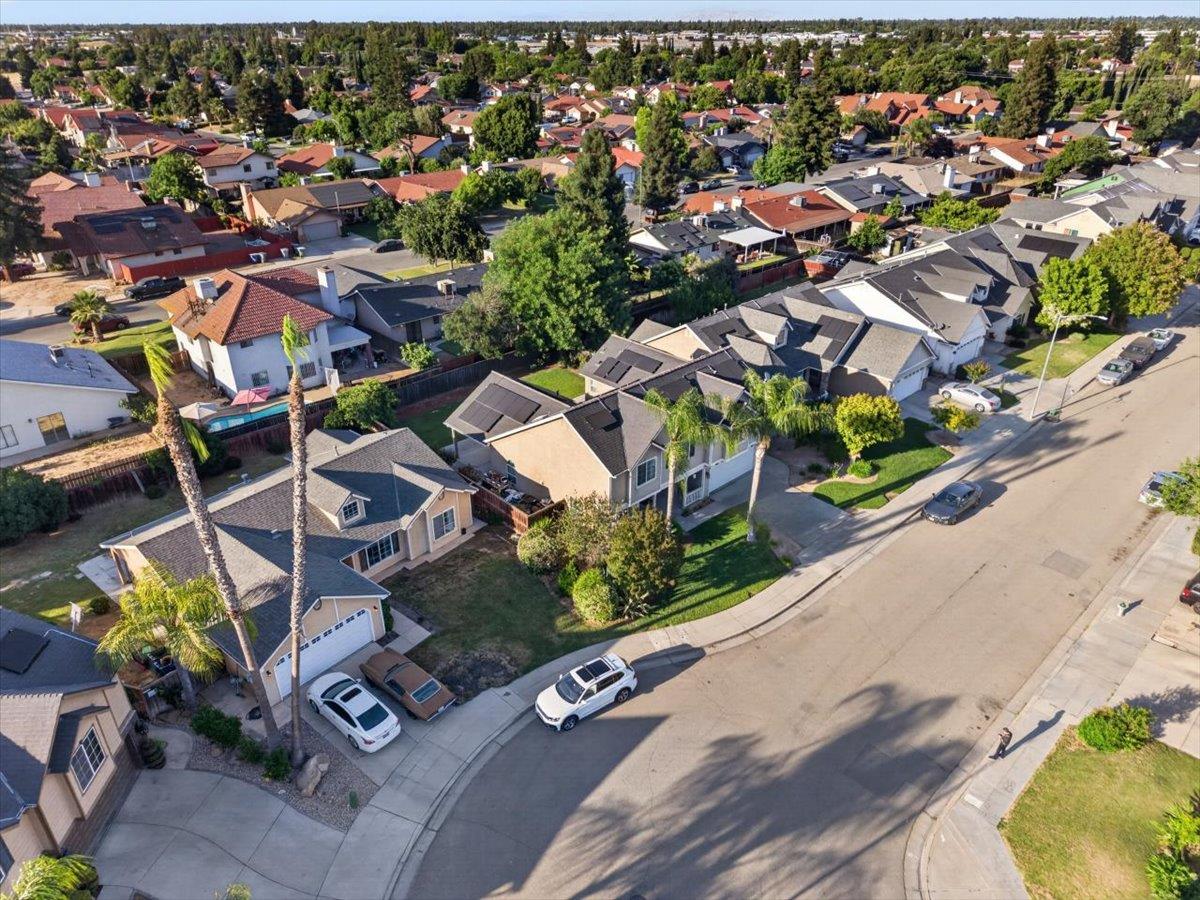 4122 W Fender Ave, Fresno, CA 93722