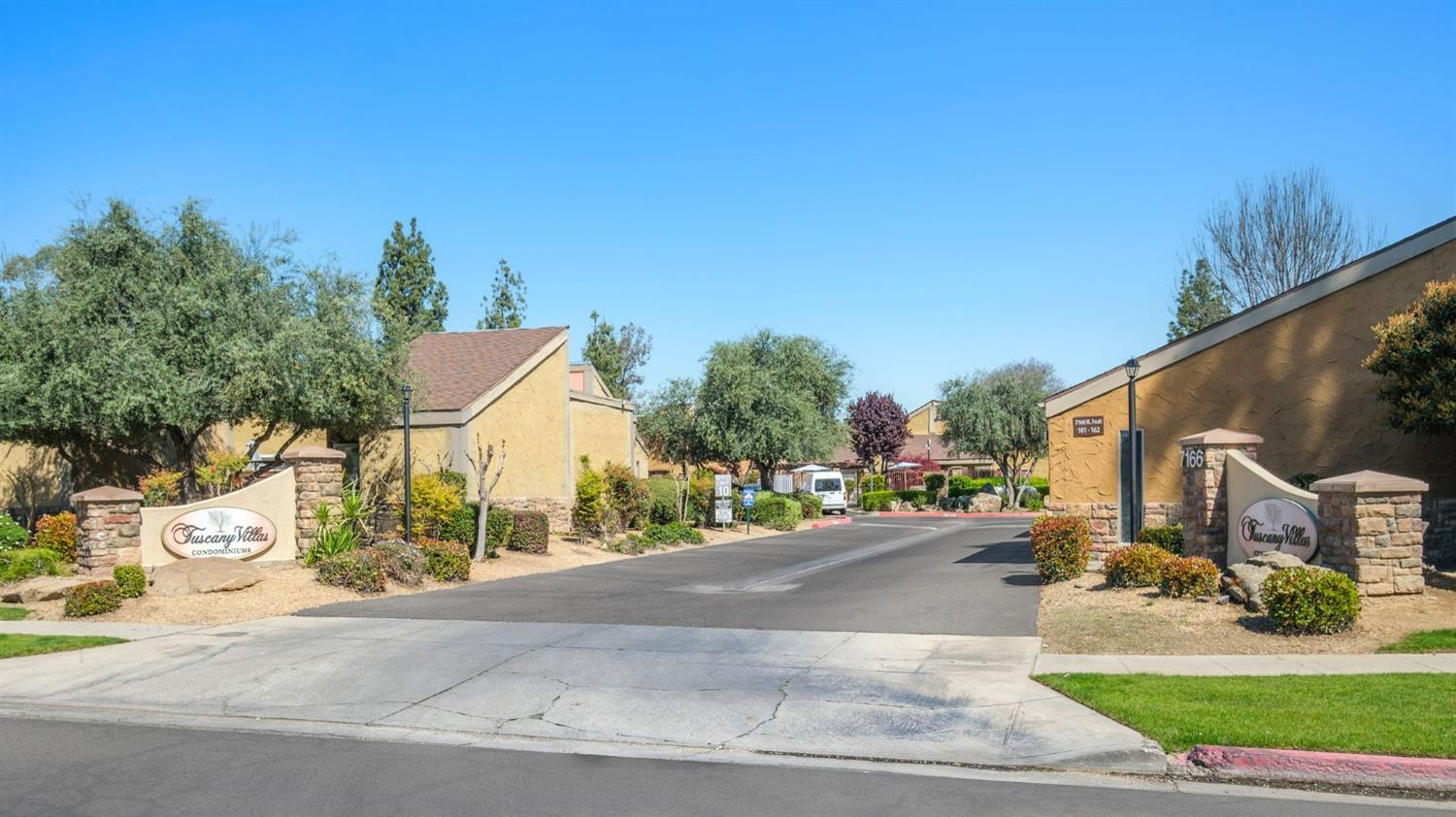 7166 N Fruit Ave #177, Fresno, CA 93711