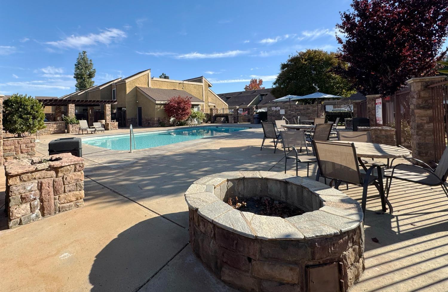 7166 N Fruit Ave #177, Fresno, CA 93711