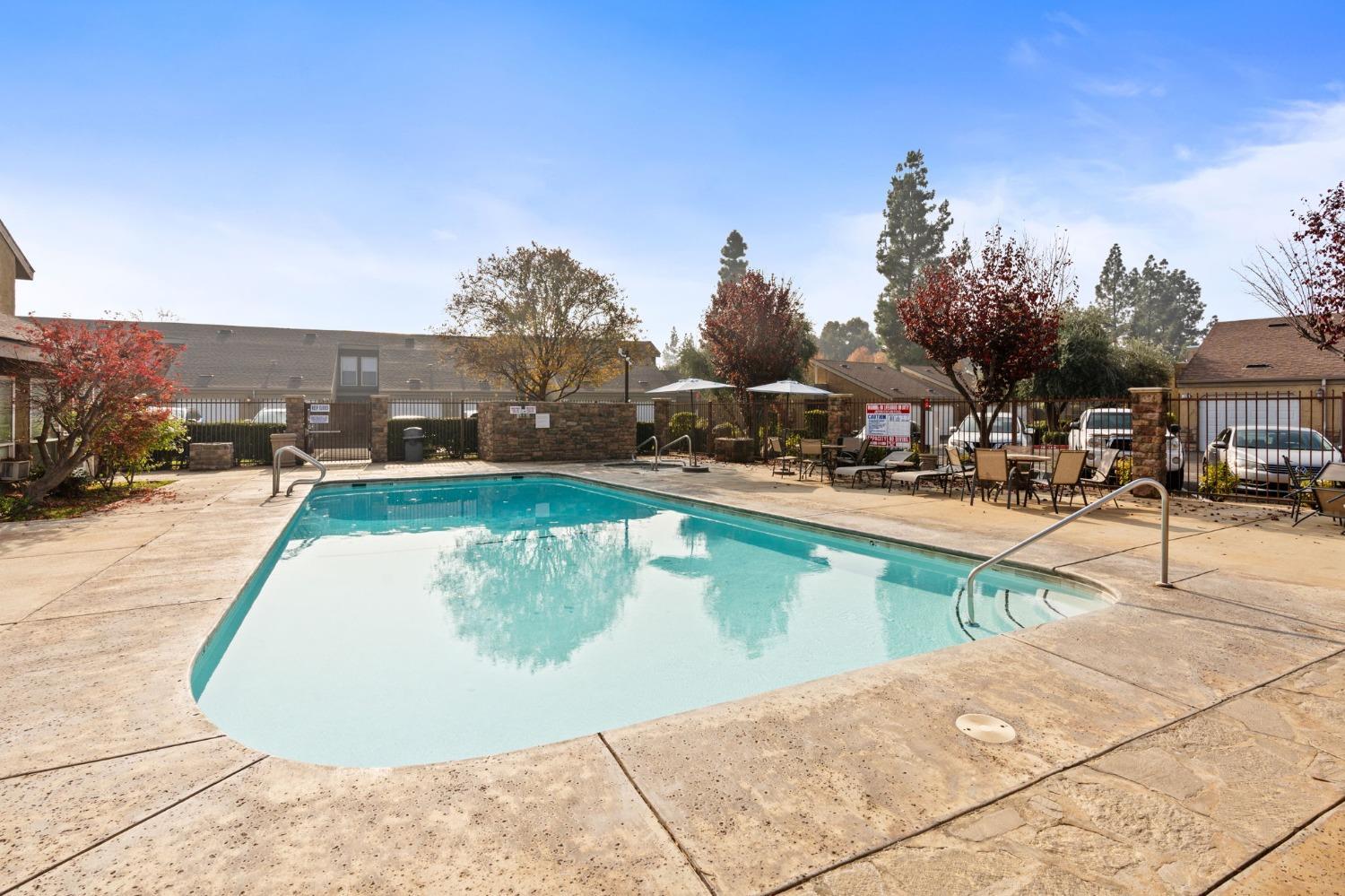 7166 N Fruit Ave #177, Fresno, CA 93711
