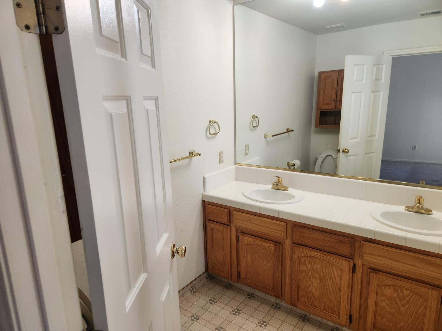6502 N Delbert Ave, Fresno, CA 93722