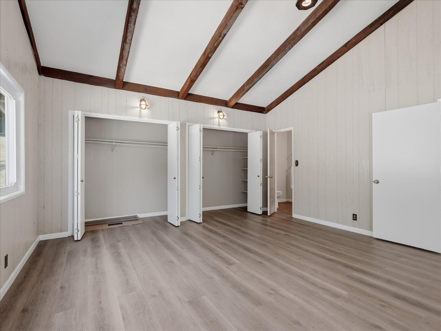 49020 Manzanita Rd, Oakhurst, CA 93644