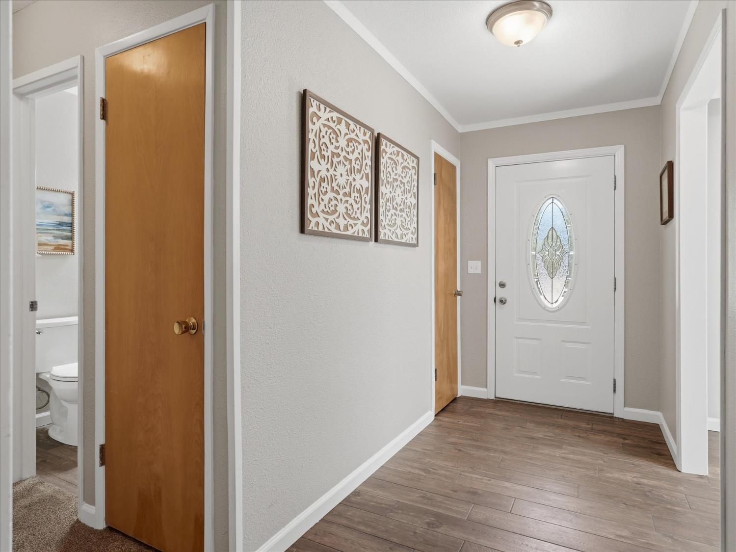 49020 Manzanita Rd, Oakhurst, CA 93644