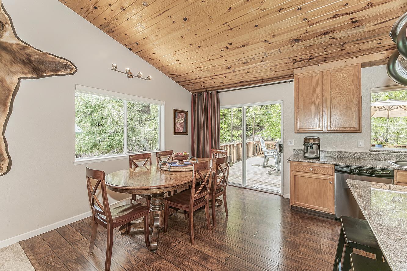 40975 Cold Springs Ln, Shaver Lake, CA 93664