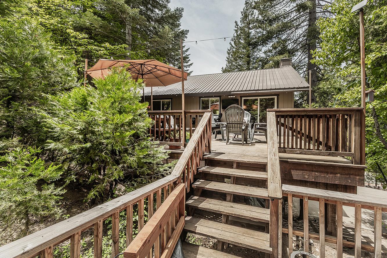 40975 Cold Springs Ln, Shaver Lake, CA 93664