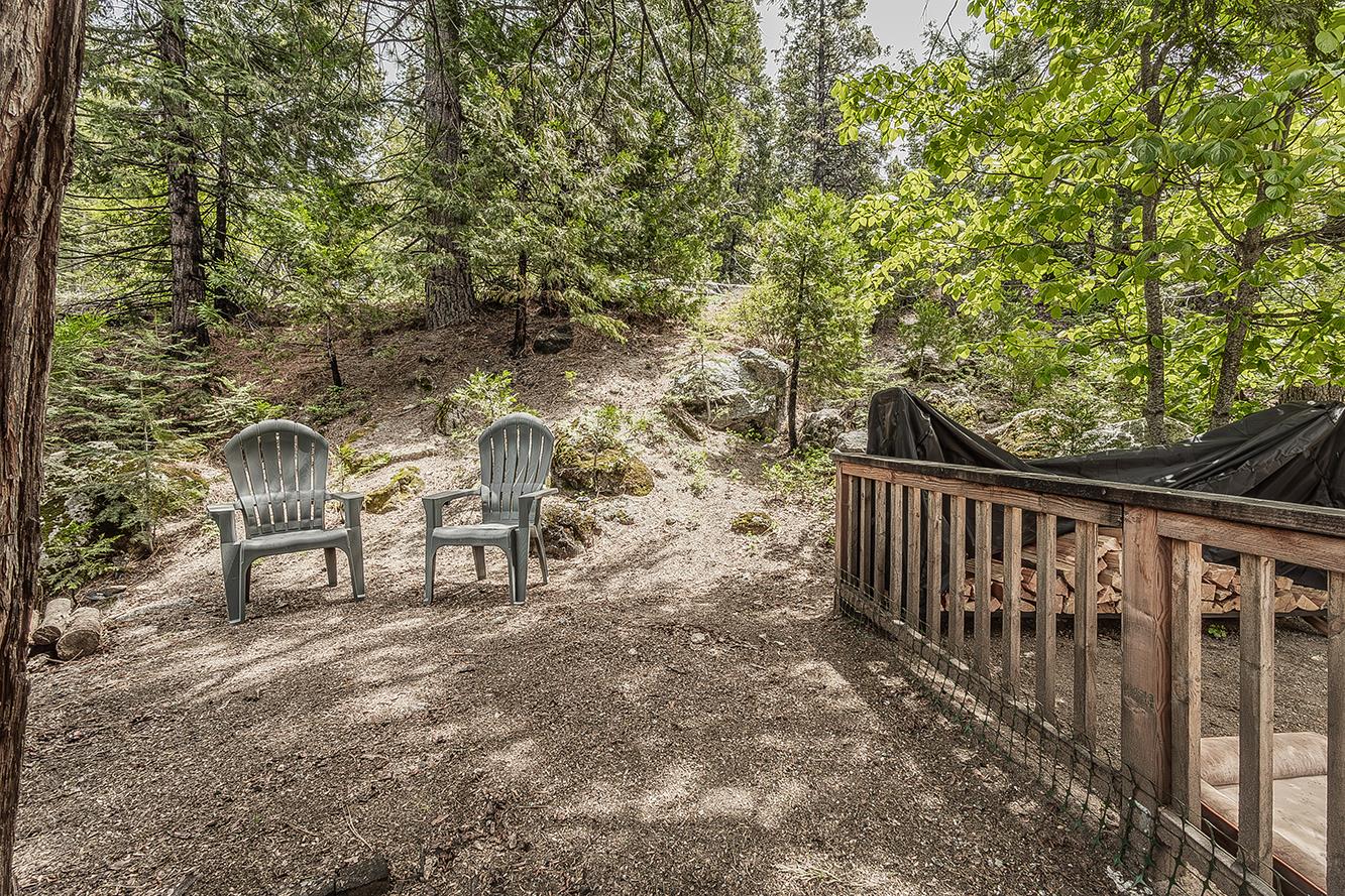 40975 Cold Springs Ln, Shaver Lake, CA 93664