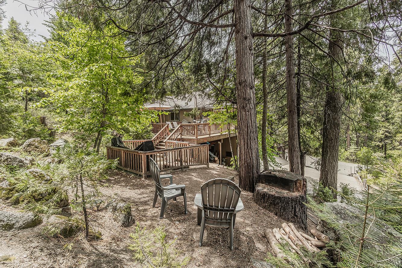 40975 Cold Springs Ln, Shaver Lake, CA 93664