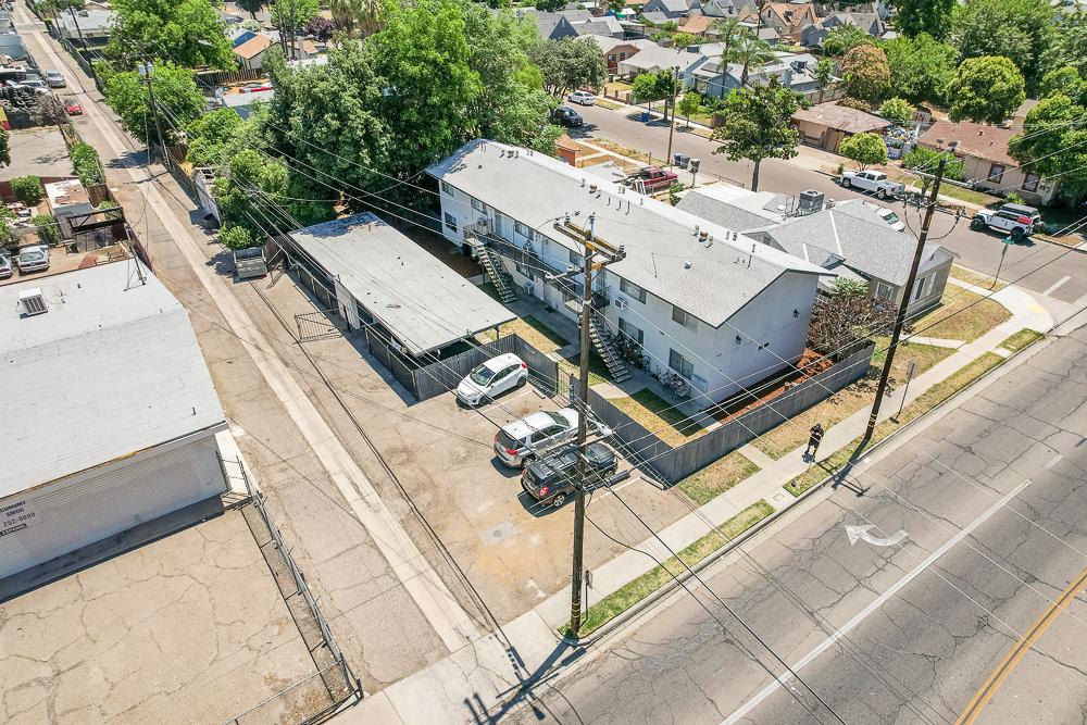 446 N Maple Ave, Fresno, CA 93702