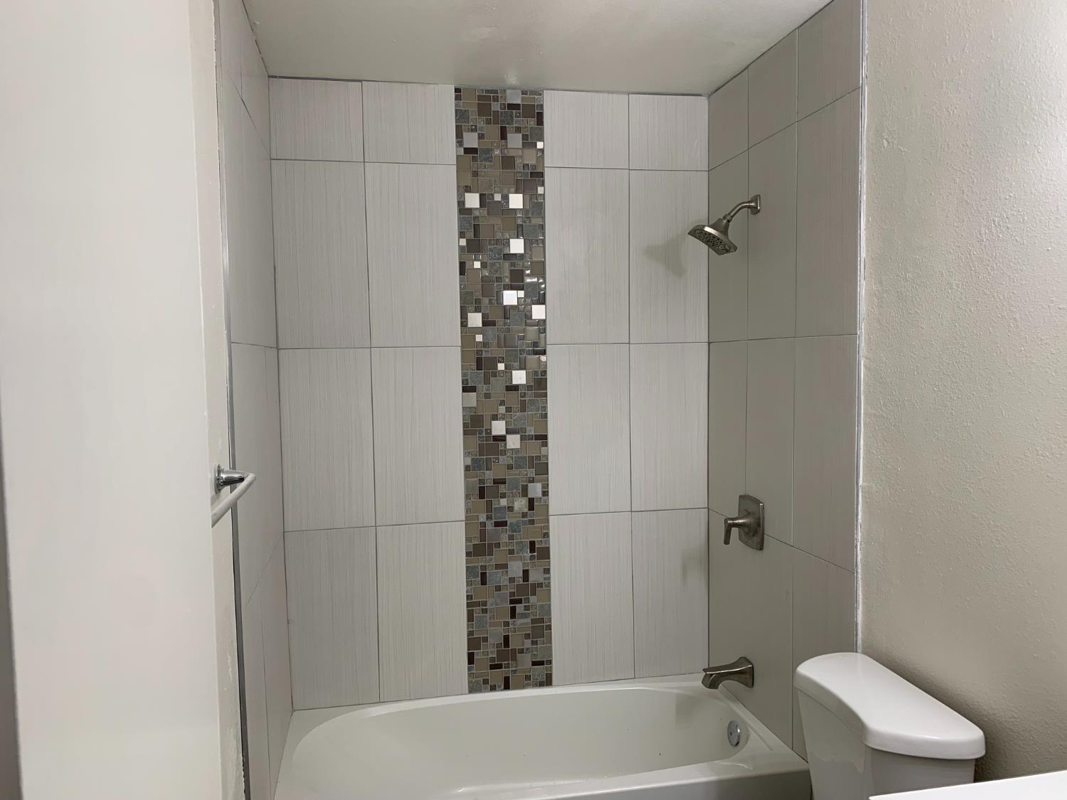 446 N Maple Ave, Fresno, CA 93702
