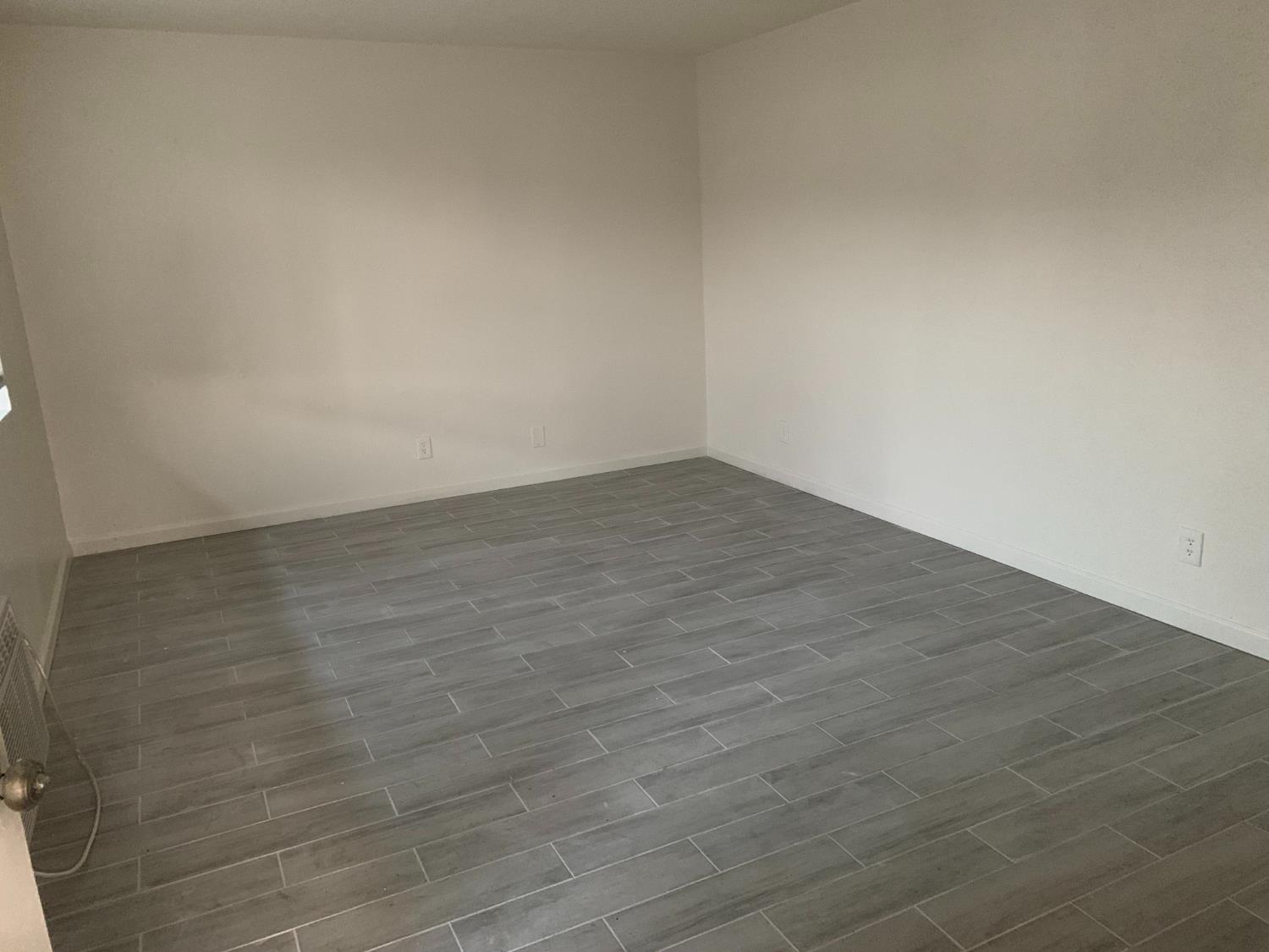 446 N Maple Ave, Fresno, CA 93702