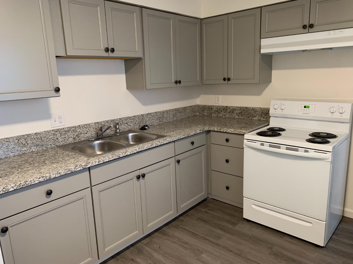 446 N Maple Ave, Fresno, CA 93702