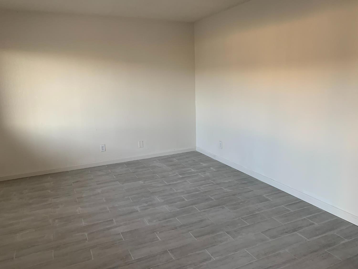 446 N Maple Ave, Fresno, CA 93702