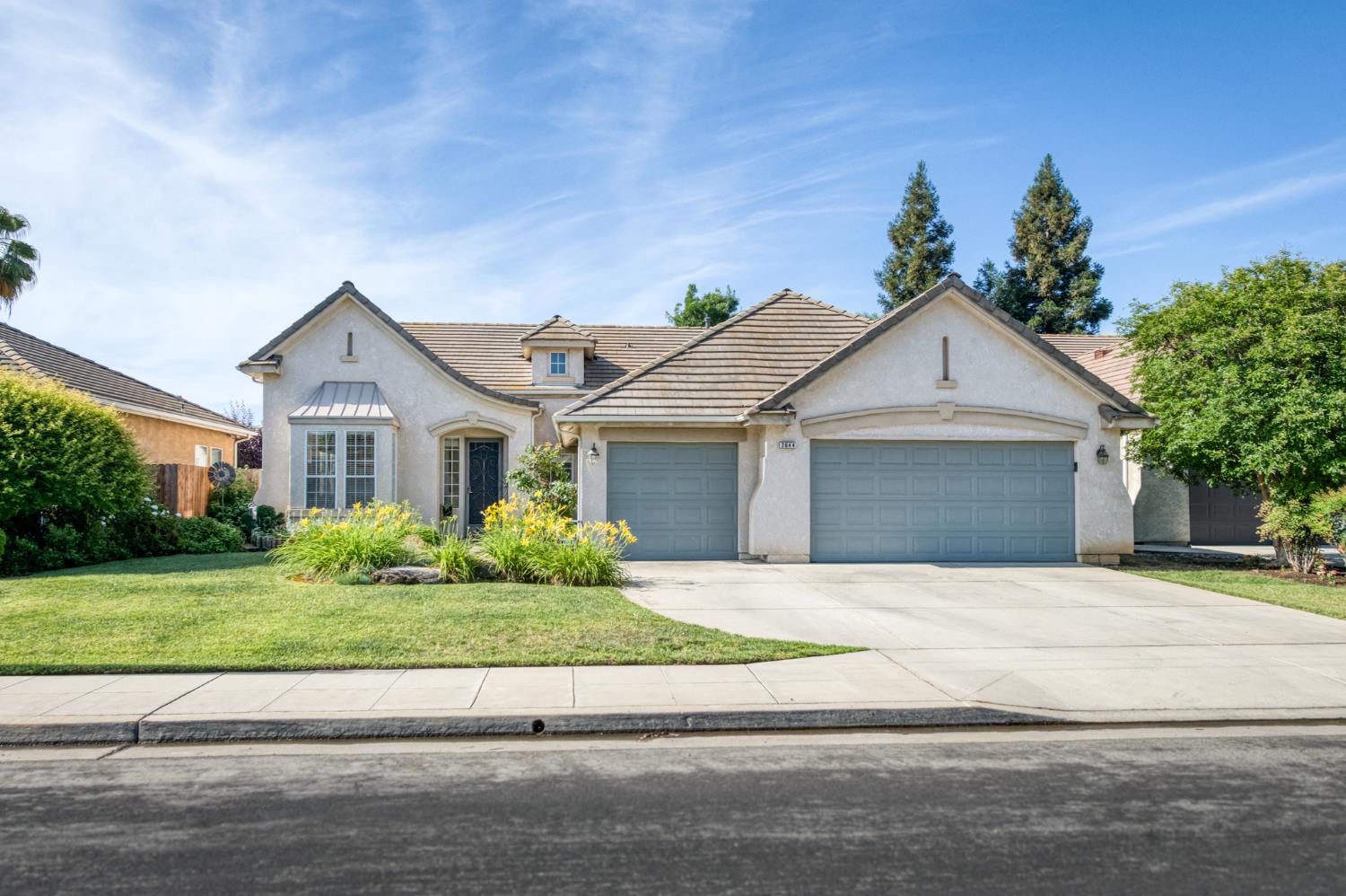 2644 Bellaire Ave, Clovis, CA 93611