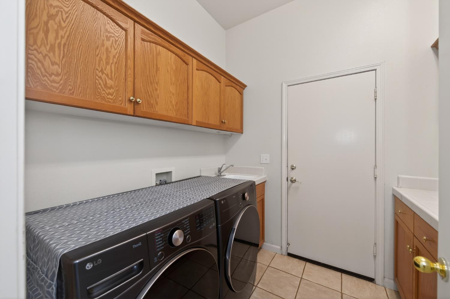 2644 Bellaire Ave, Clovis, CA 93611