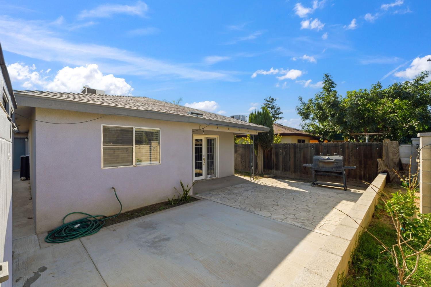 5038 W Donner Ave, Fresno, CA 93722