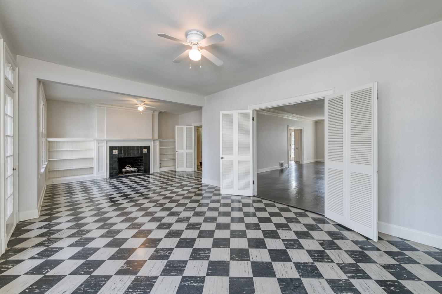605 E Home Ave, Fresno, CA 93728