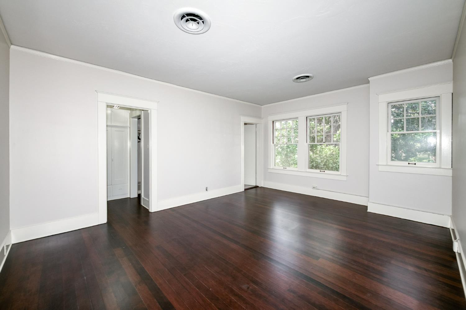 605 E Home Ave, Fresno, CA 93728