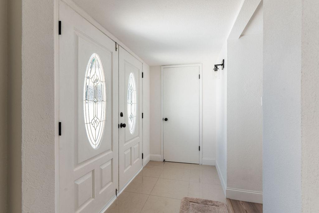 974 W Fairmont, Clovis, CA 93612
