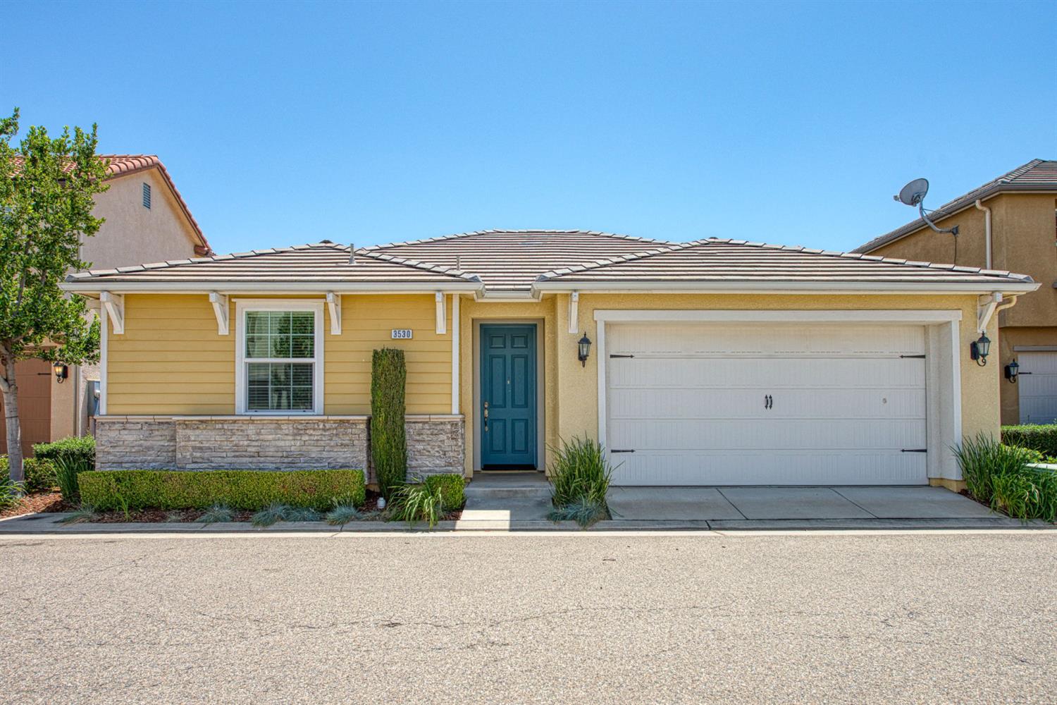 3530 Luminary Way, Clovis, CA 93619
