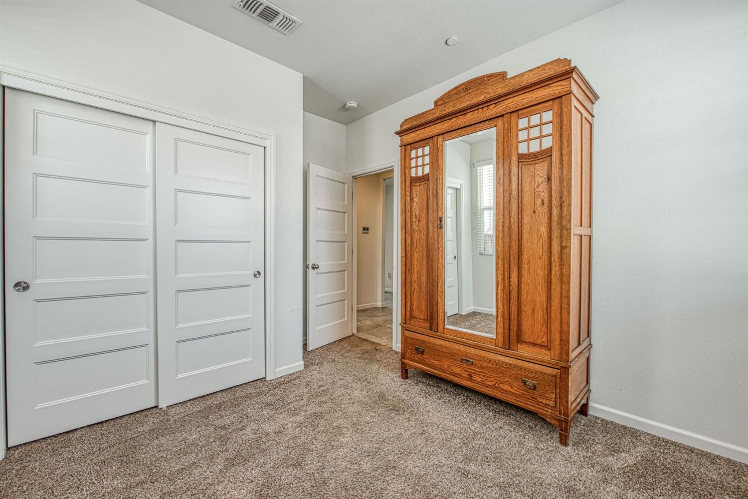 3530 Luminary Way, Clovis, CA 93619