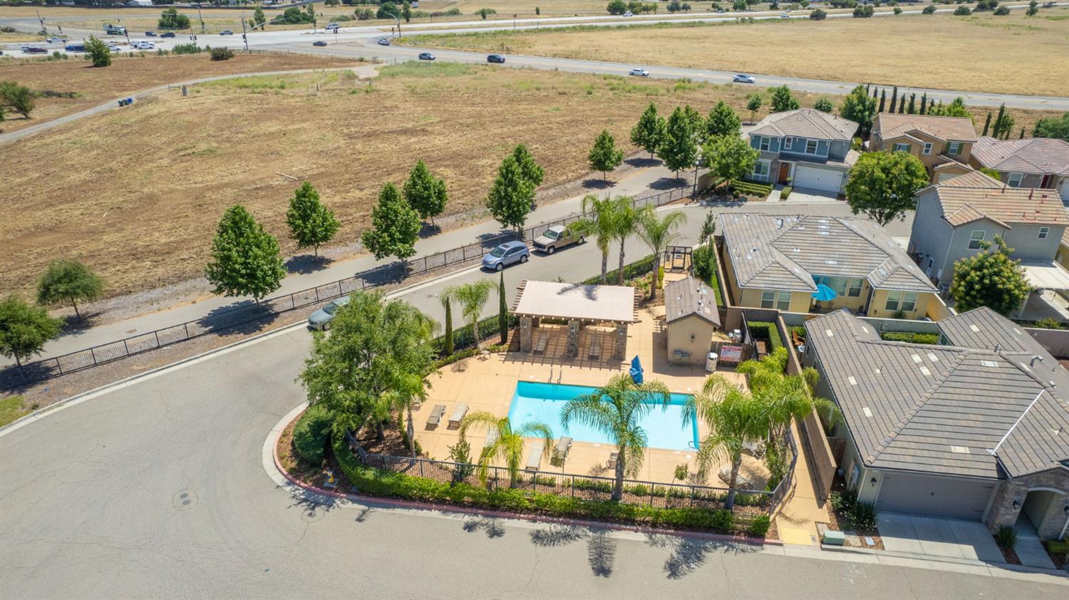 3530 Luminary Way, Clovis, CA 93619